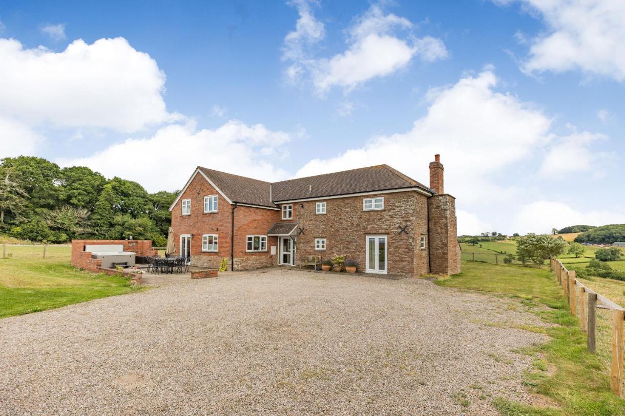 Wood Cottage Tenbury Exterior photo
